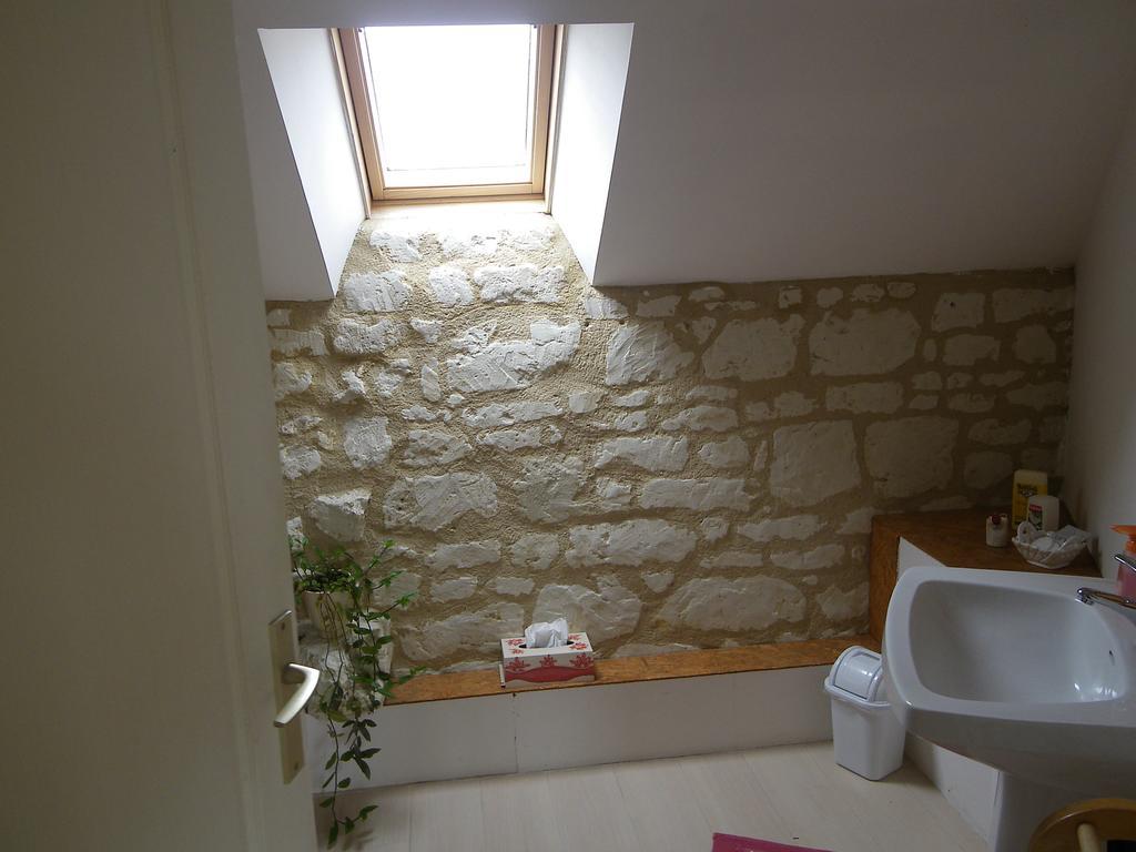 Les Caves Hotel Ambillou-Château Kamer foto