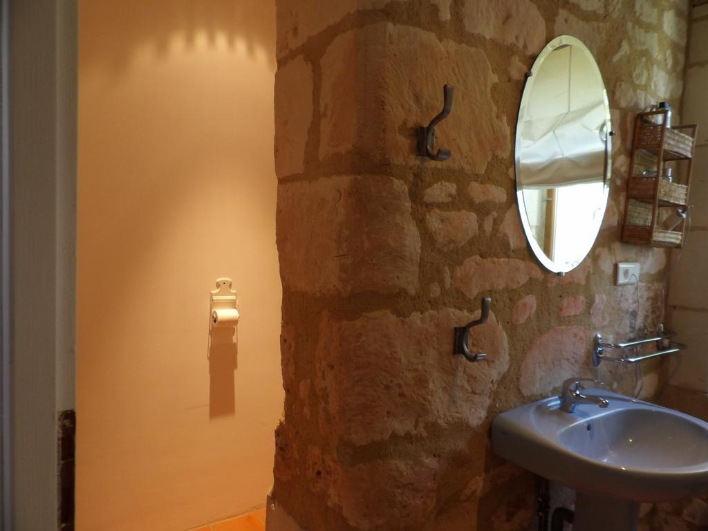 Les Caves Hotel Ambillou-Château Buitenkant foto